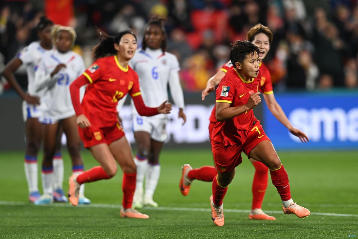 正在直播的中国女足比赛回放